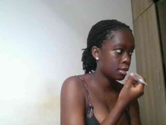 Chocolateaa webcam