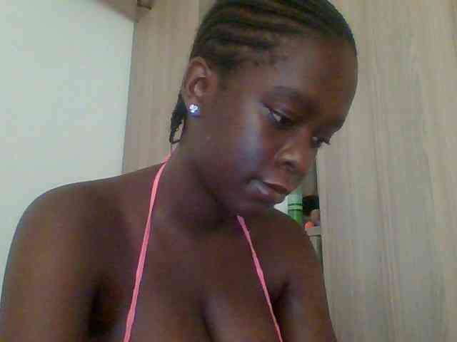 Chocolateaa webcam