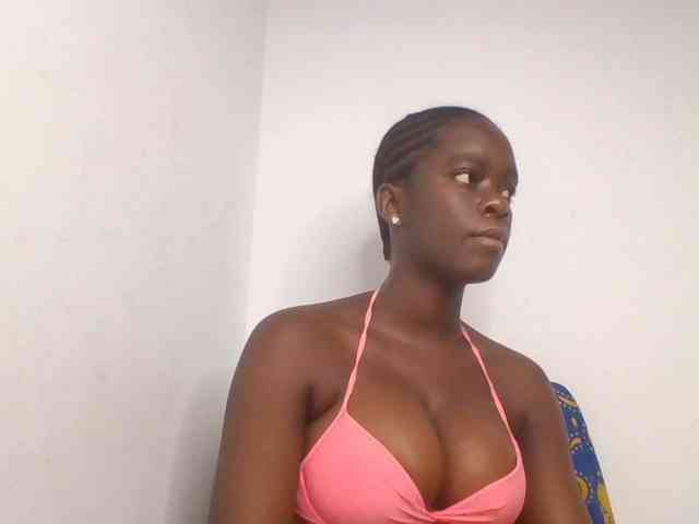 Chocolateaa webcam