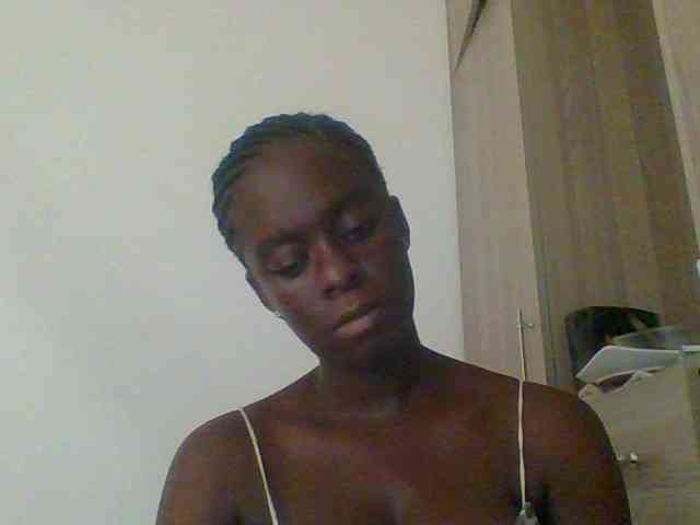 Chocolateaa webcam
