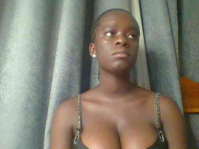 Chocolateaa webcam
