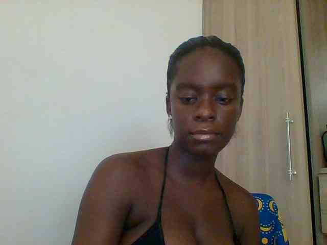 Chocolateaa webcam