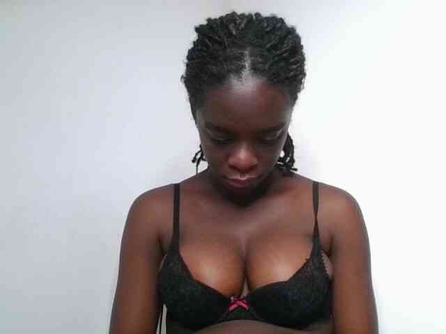 Chocolateaa webcam