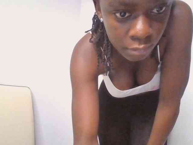 Chocolateaa webcam