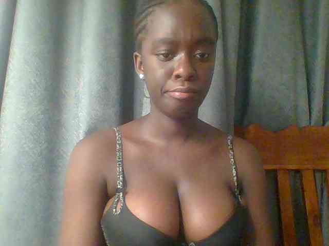 Chocolateaa webcam