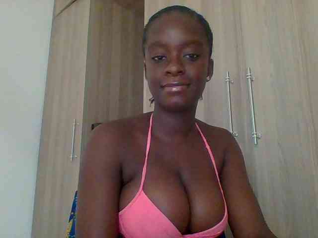 Chocolateaa webcam