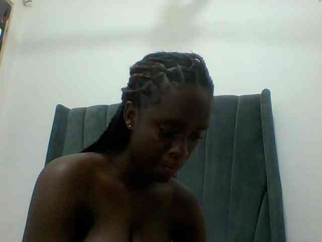Chocolateaa webcam