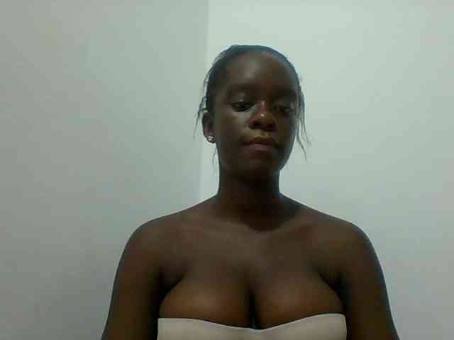 Chocolateaa webcam