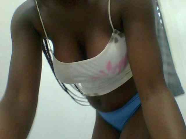 Chocolateaa webcam