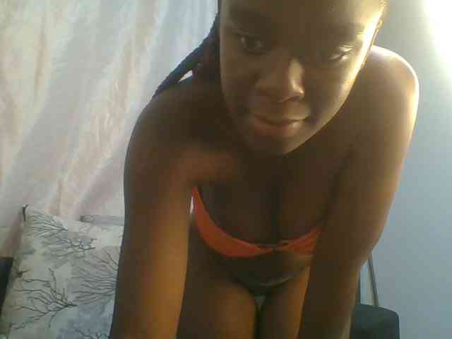 Chocolateaa webcam
