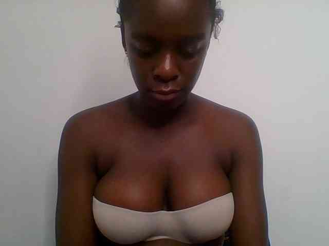 Chocolateaa webcam