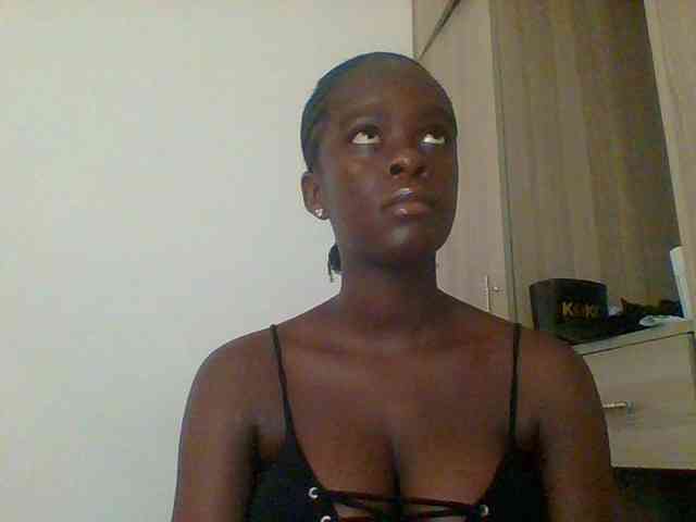 Chocolateaa webcam