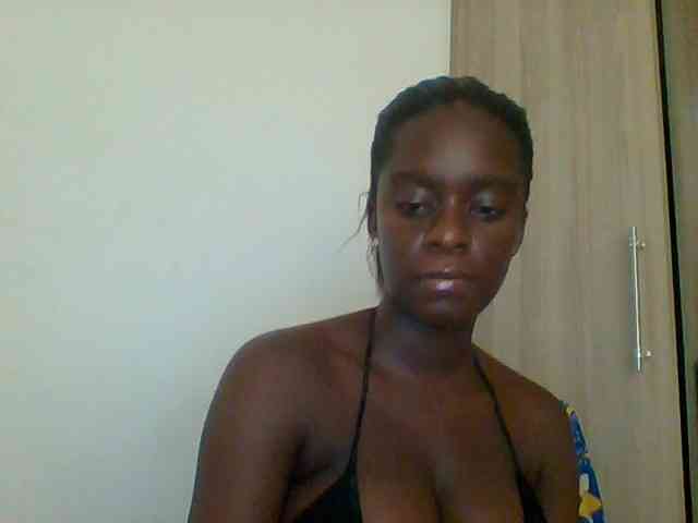 Chocolateaa webcam