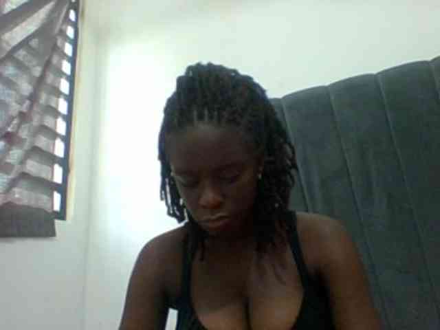 Chocolateaa webcam