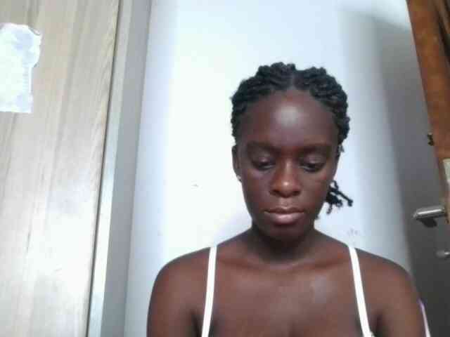 Chocolateaa webcam