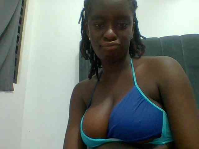 Chocolateaa webcam