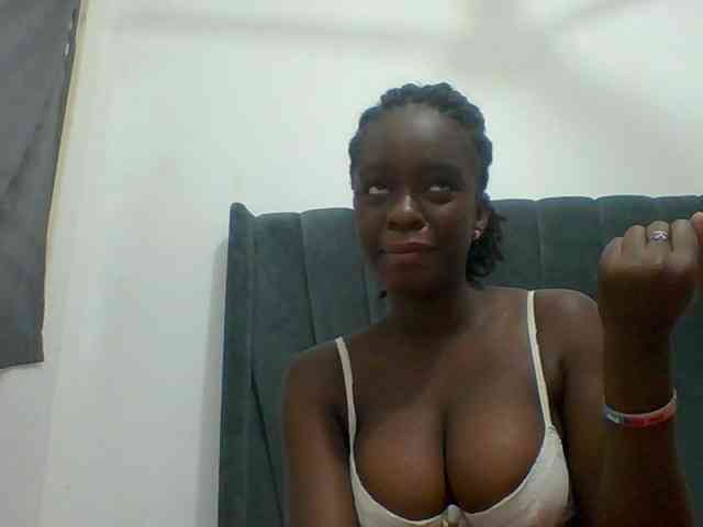 Chocolateaa webcam
