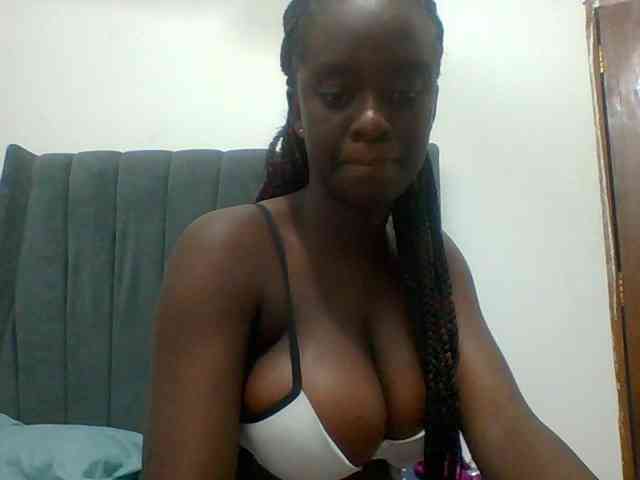 Chocolateaa webcam
