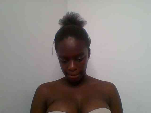 Chocolateaa webcam