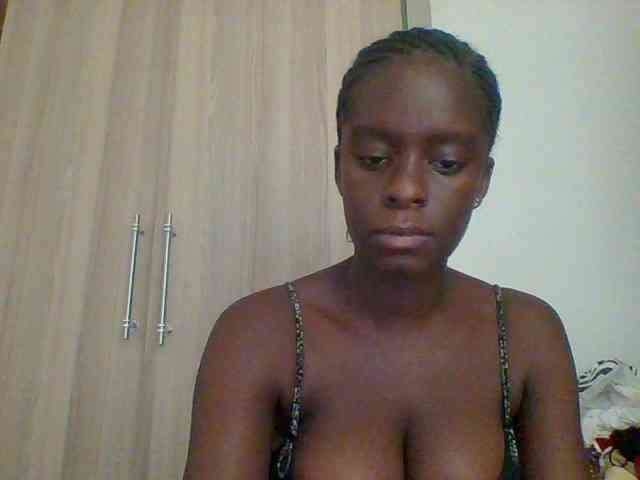Chocolateaa webcam