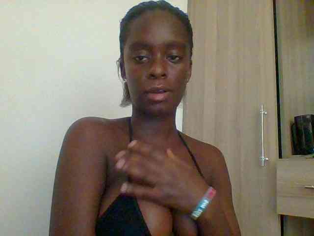 Chocolateaa webcam