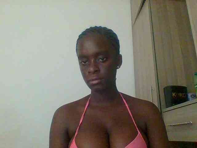 Chocolateaa webcam
