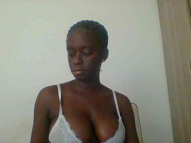 Chocolateaa webcam