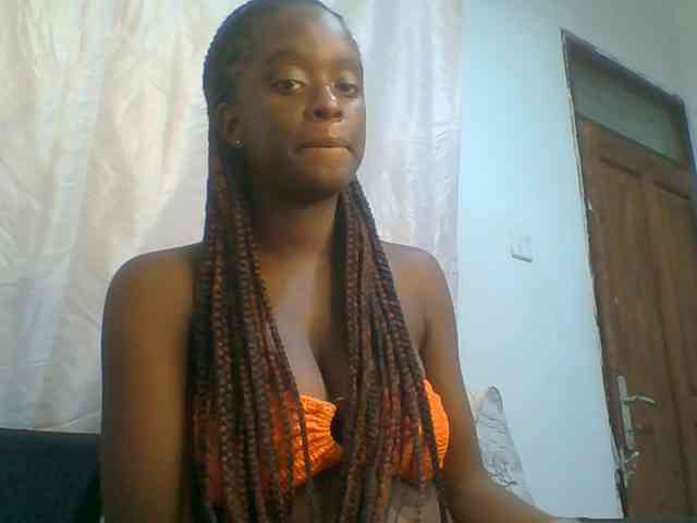 Chocolateaa webcam