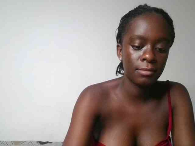 Chocolateaa webcam