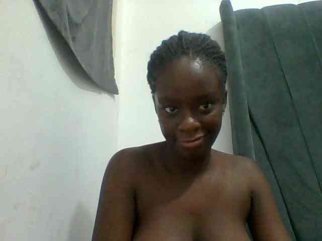 Chocolateaa webcam