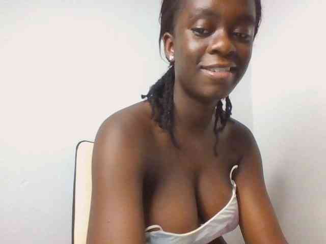 Chocolateaa webcam