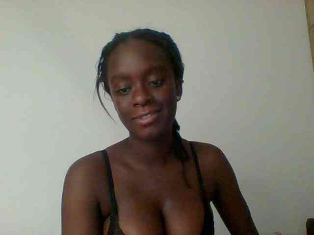 Modèle: Chocolateaa