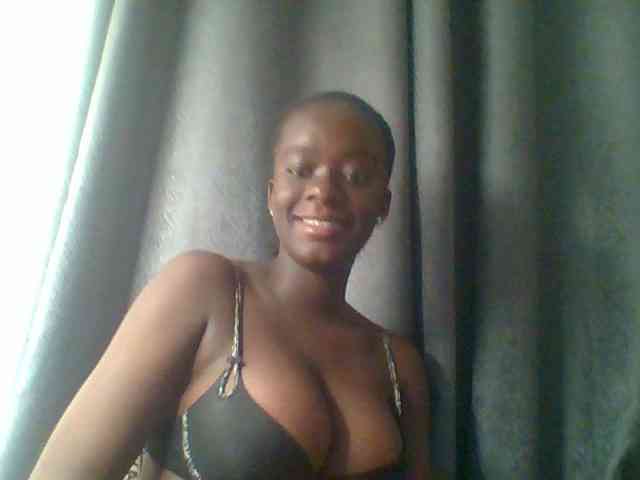 Chocolateaa webcam