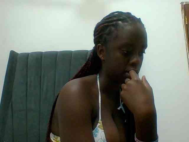 Chocolateaa Live Webcam on BongaCams