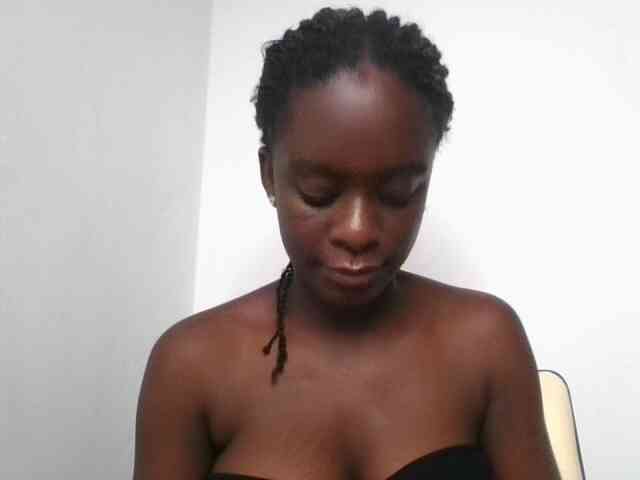 Chocolateaa webcam