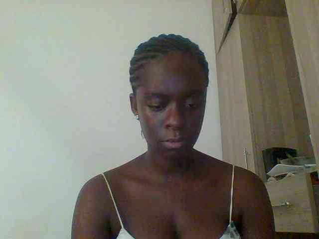 Chocolateaa webcam