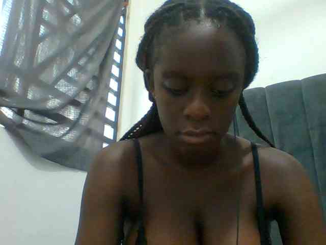 Chocolateaa webcam