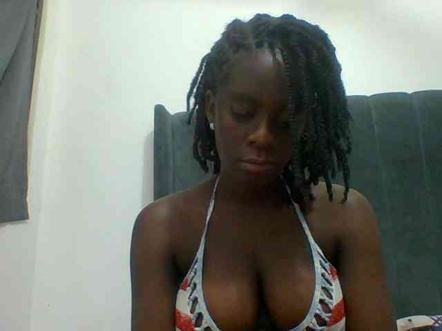 Chocolateaa webcam