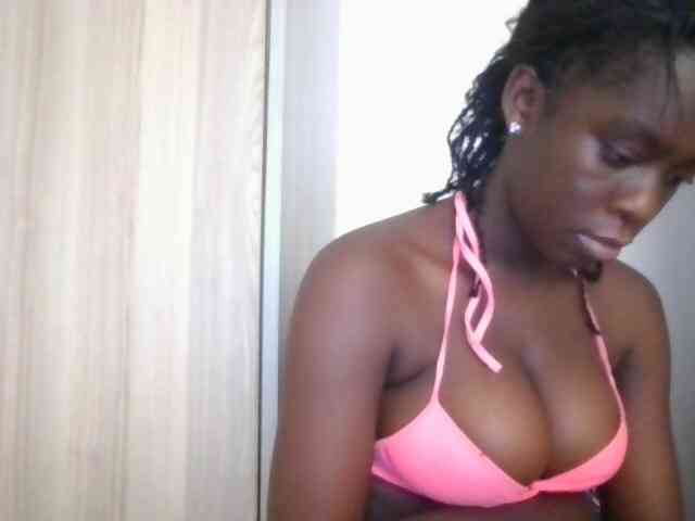 Chocolateaa webcam