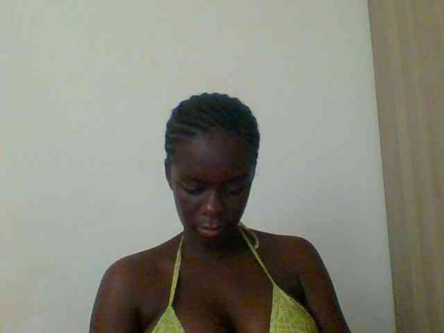 Chocolateaa webcam