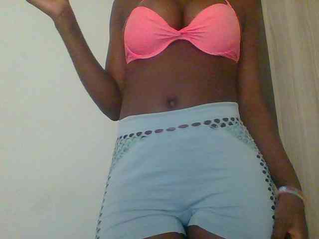Chocolateaa webcam