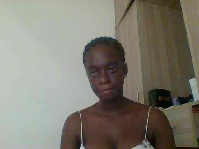 Chocolateaa webcam
