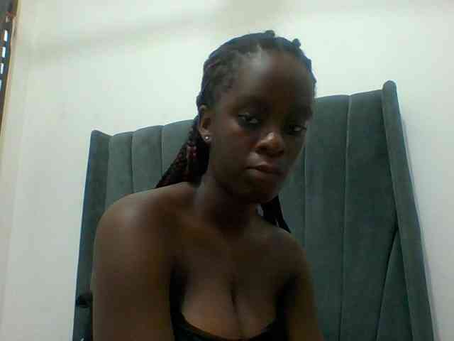 Chocolateaa webcam
