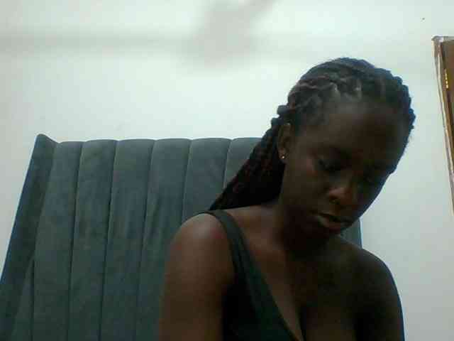 Chocolateaa webcam