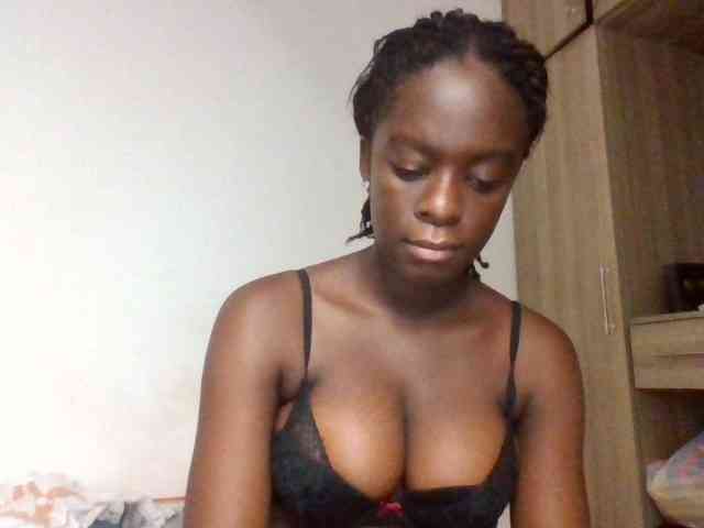 Chocolateaa webcam