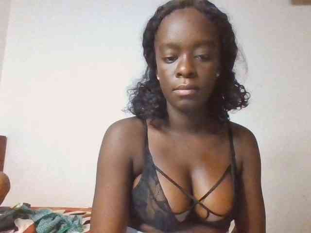 Chocolateaa webcam