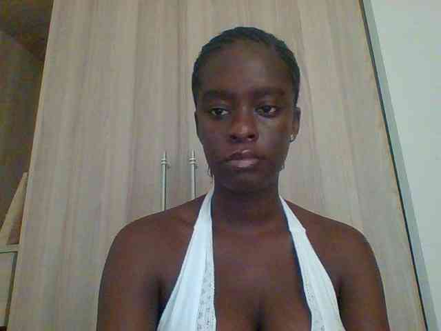 Chocolateaa webcam