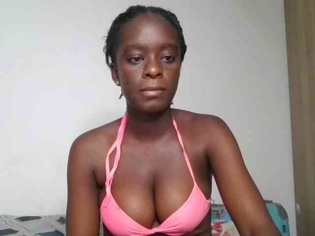 Chocolateaa webcam