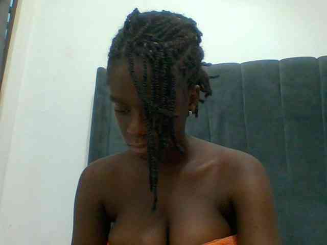 Chocolateaa webcam