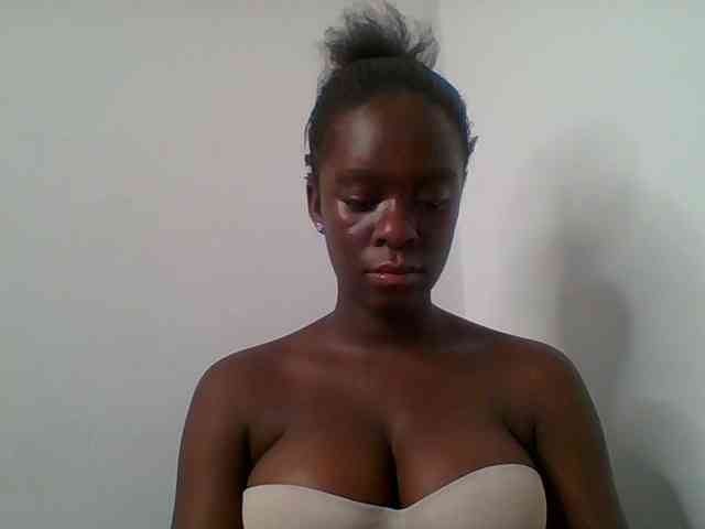 Chocolateaa webcam